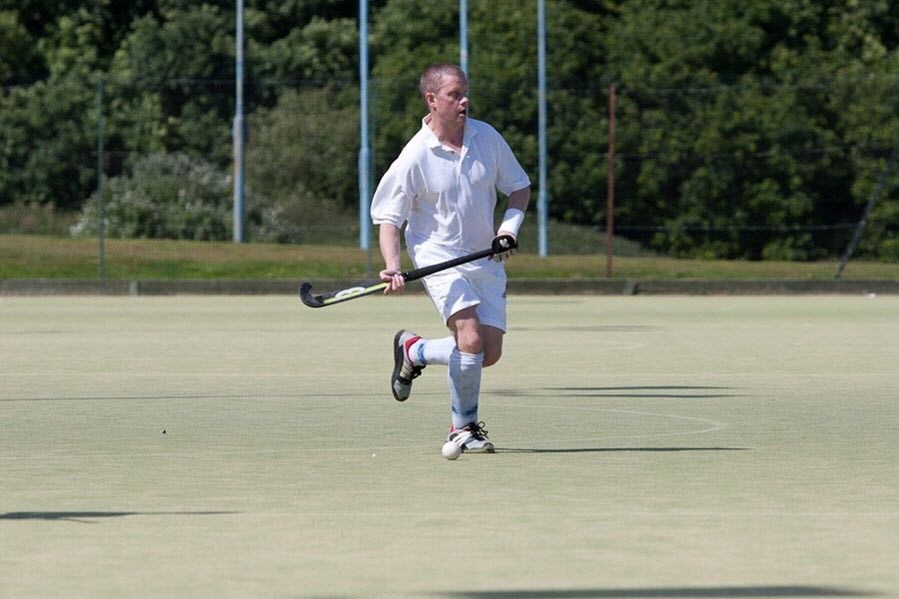 Tim Wotton playing hockey for Phantoms Team in London 