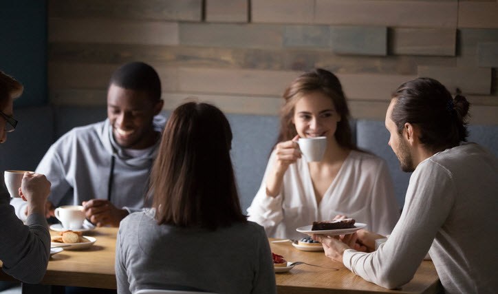 People talking and having a coffe